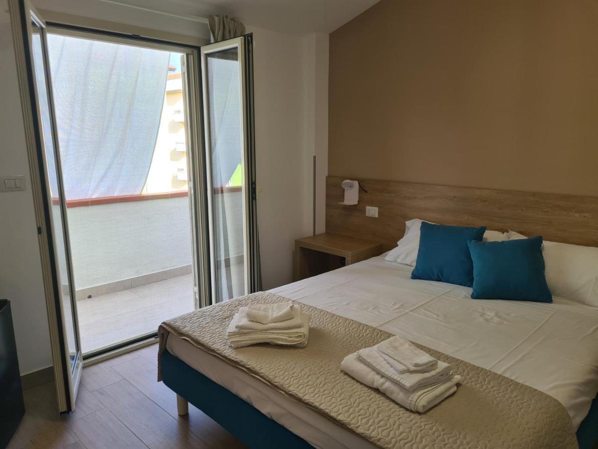 B&B Al Quadrato Scalea Ngoại thất bức ảnh